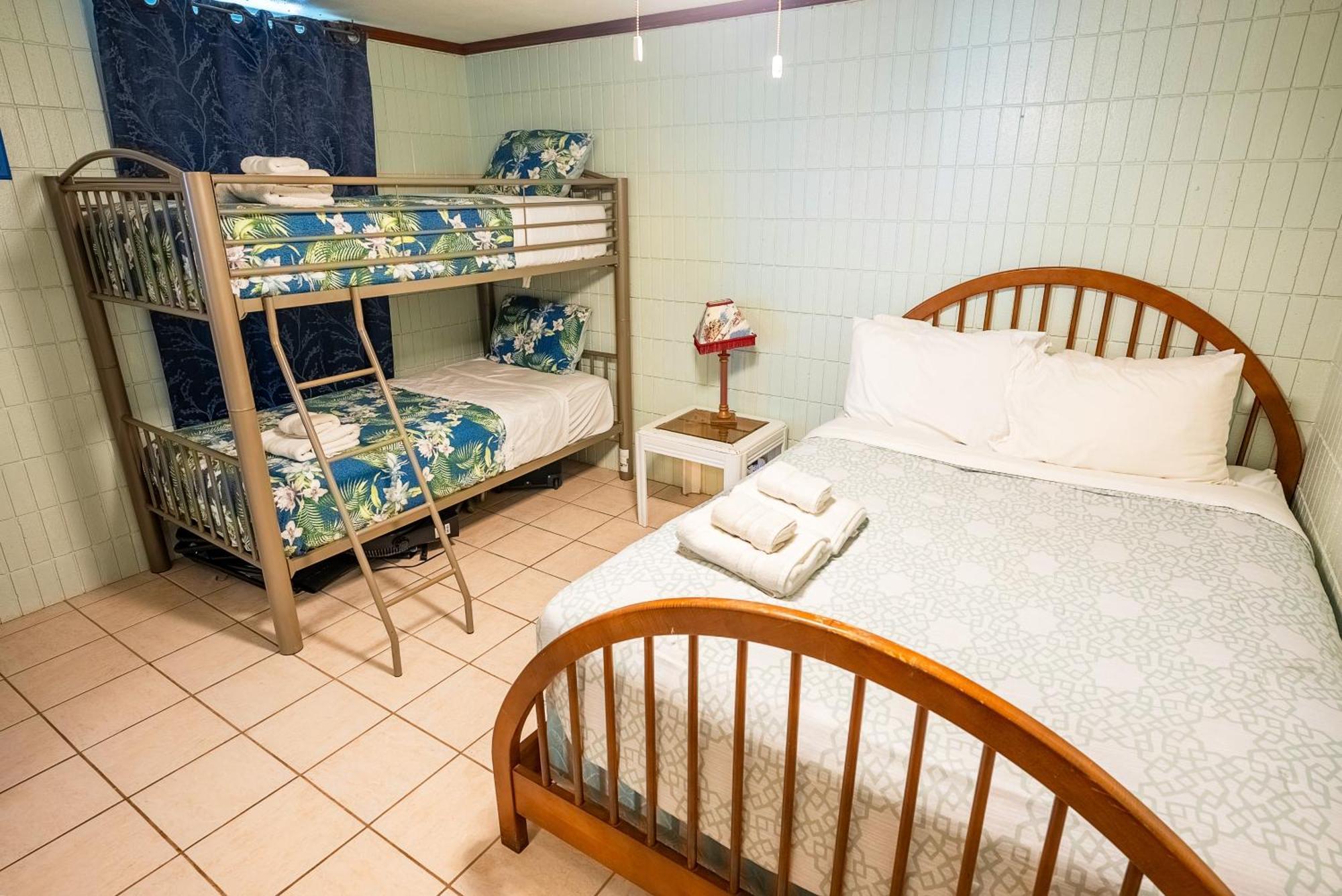 Aparthotel Pats At Punalu'U Hau'ula Zimmer foto
